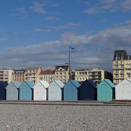 Appartement Lumineux Au Centre De Dieppe, Calme Et Confortable Exterior foto